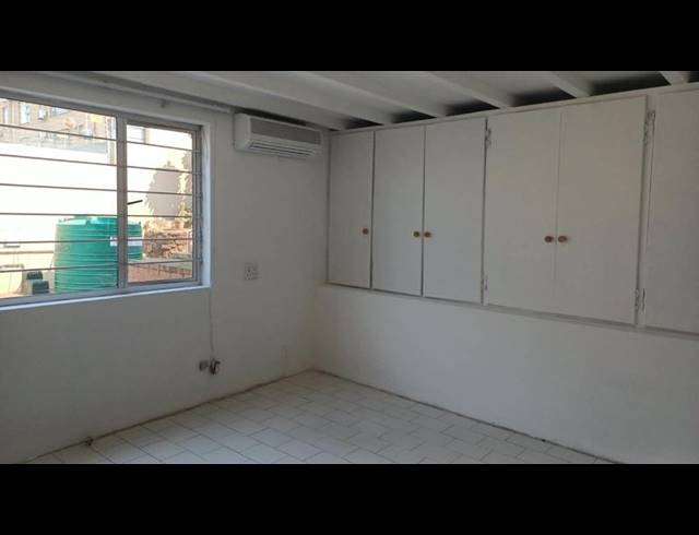 1 BEDROOM PROPERTY TO RENT IN SYDENHAM